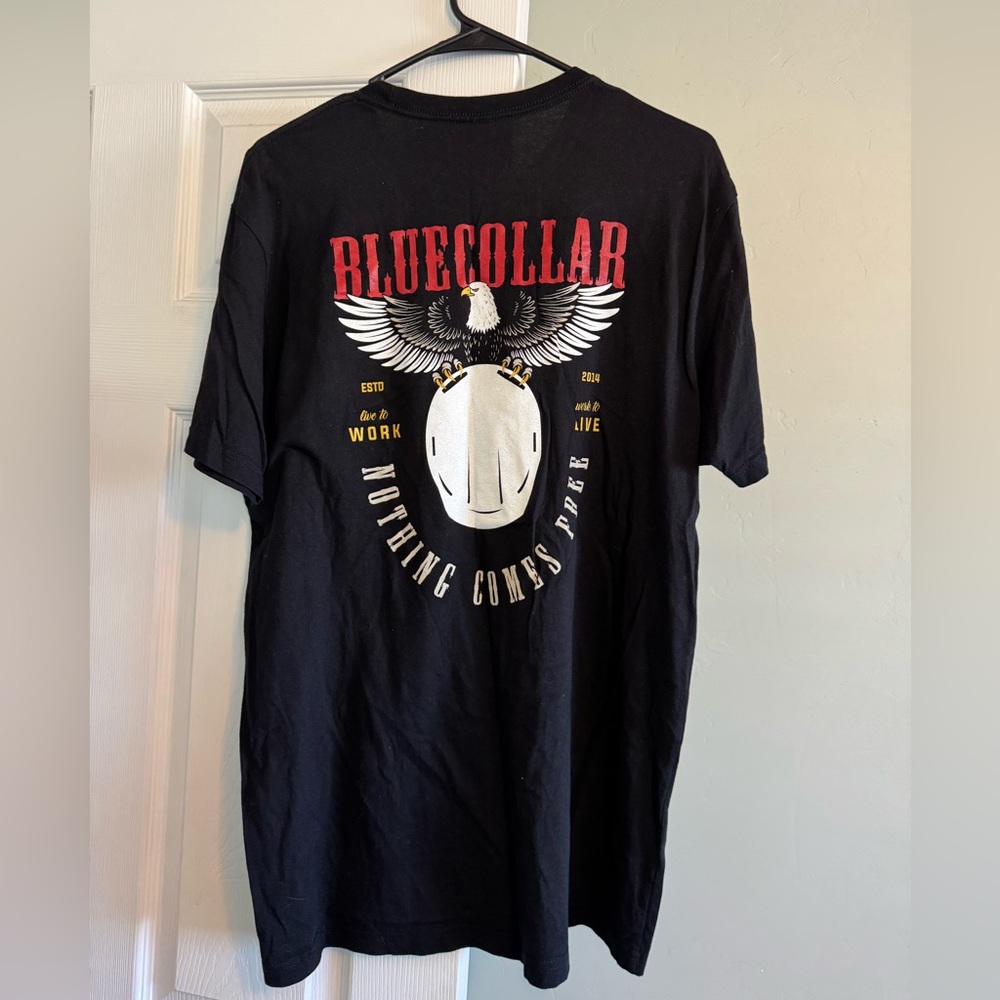 EUC BLUECOLLAR TSHIRT SIZE LARGE